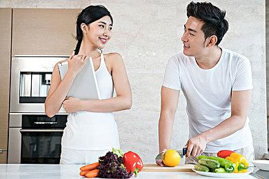 Switch《英雄不再3》发布倒计时预告 主角登场